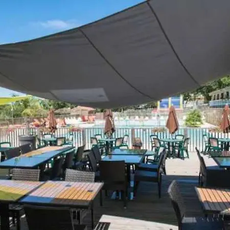 Bungalow 4 Etoiles - Piscine - Eechcb
